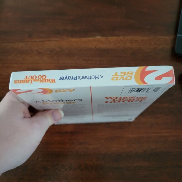 A Mother's Prayer / When the Lights Go Out Stage Play Collection NEW - Picture 5 of 6